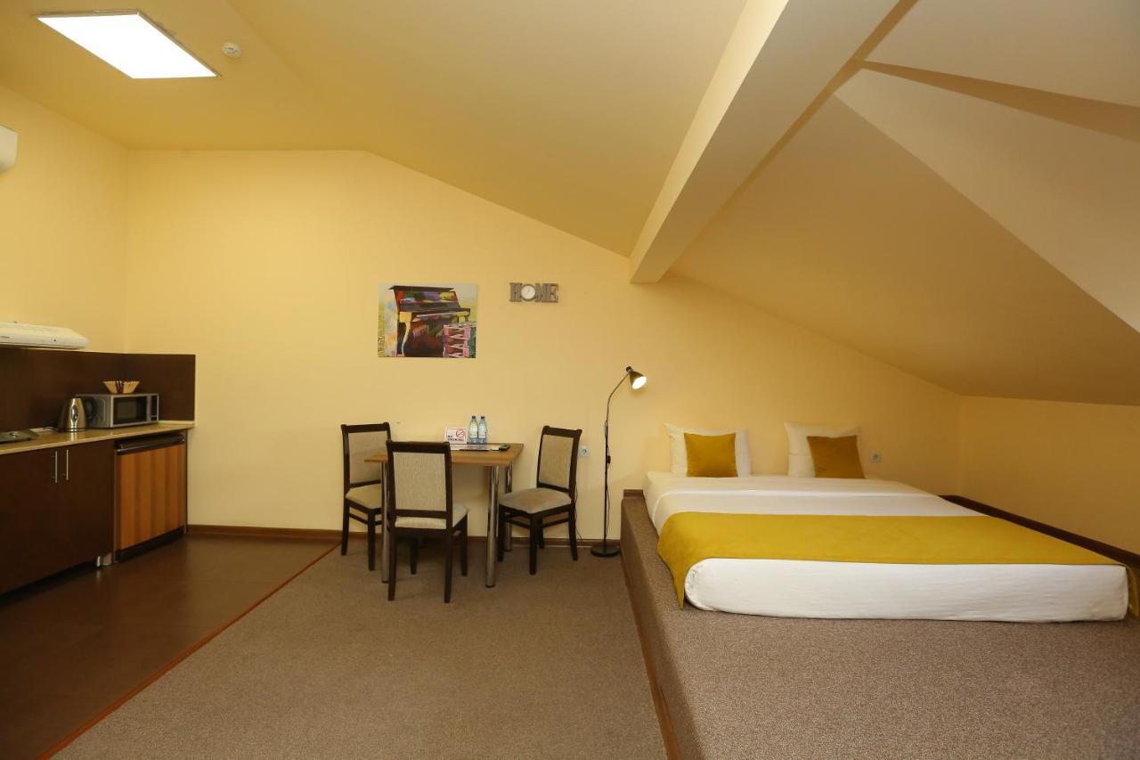 Grammy Apartments City Center Yerevan Ngoại thất bức ảnh